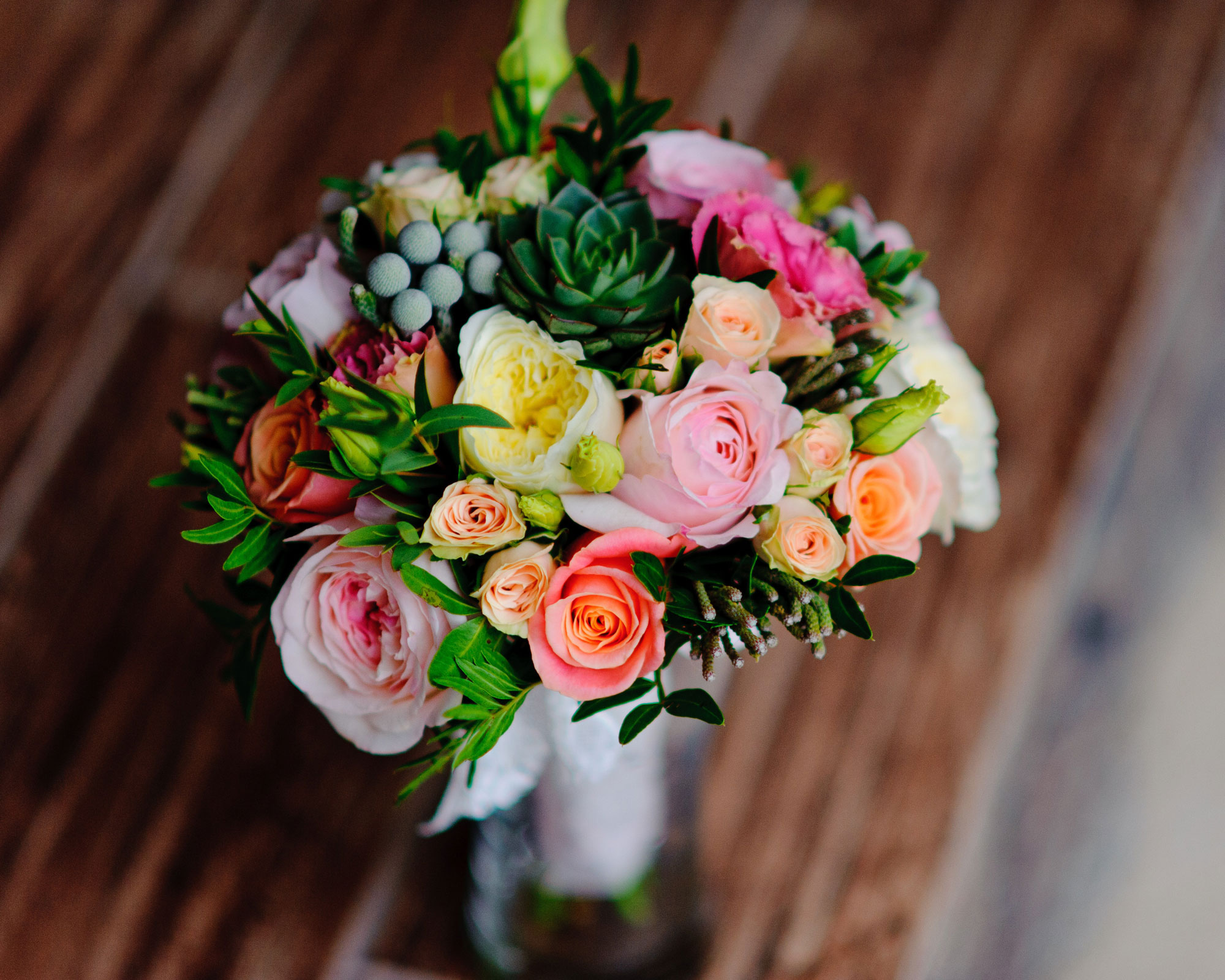 sydney flower workshops roses & flowers hand-tied posie